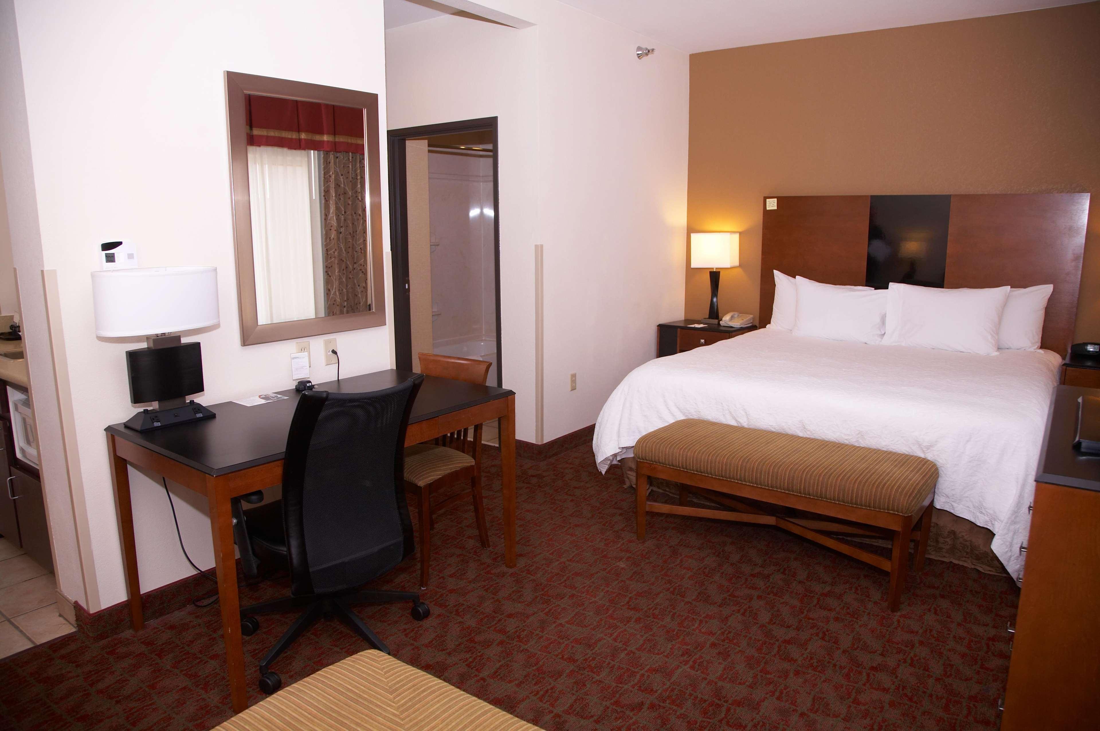 Hotel Hampton &