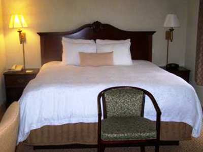 Hotel Hampton &